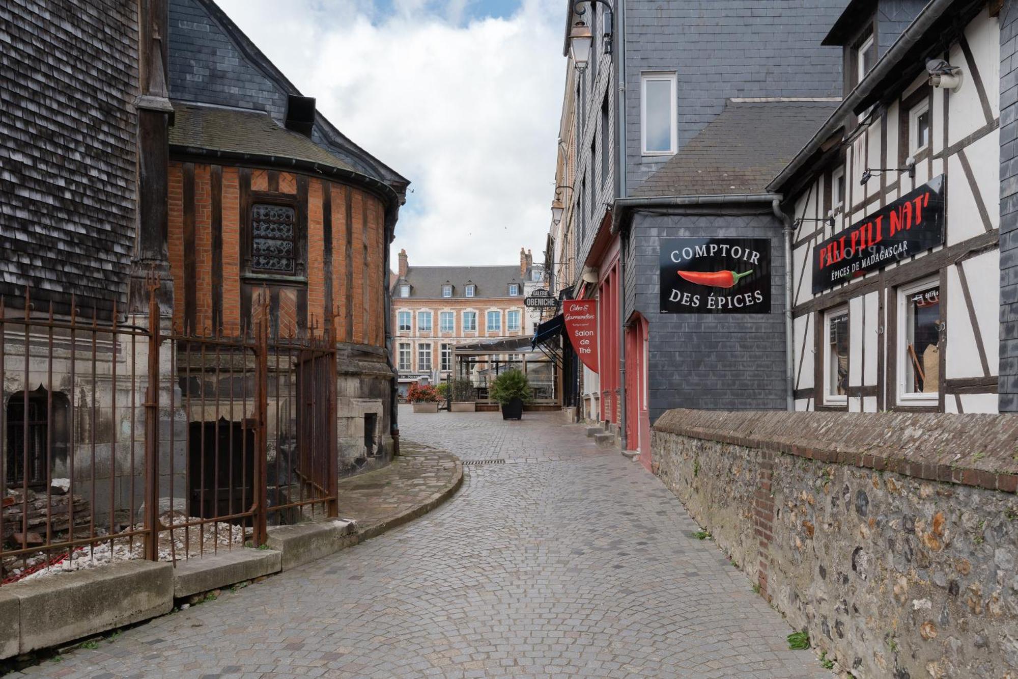 Studio Et Appartements Sainte Catherine Honfleur Exterior foto