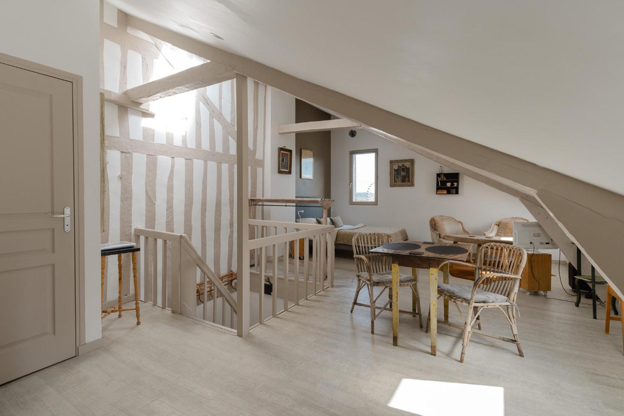 Studio Et Appartements Sainte Catherine Honfleur Exterior foto