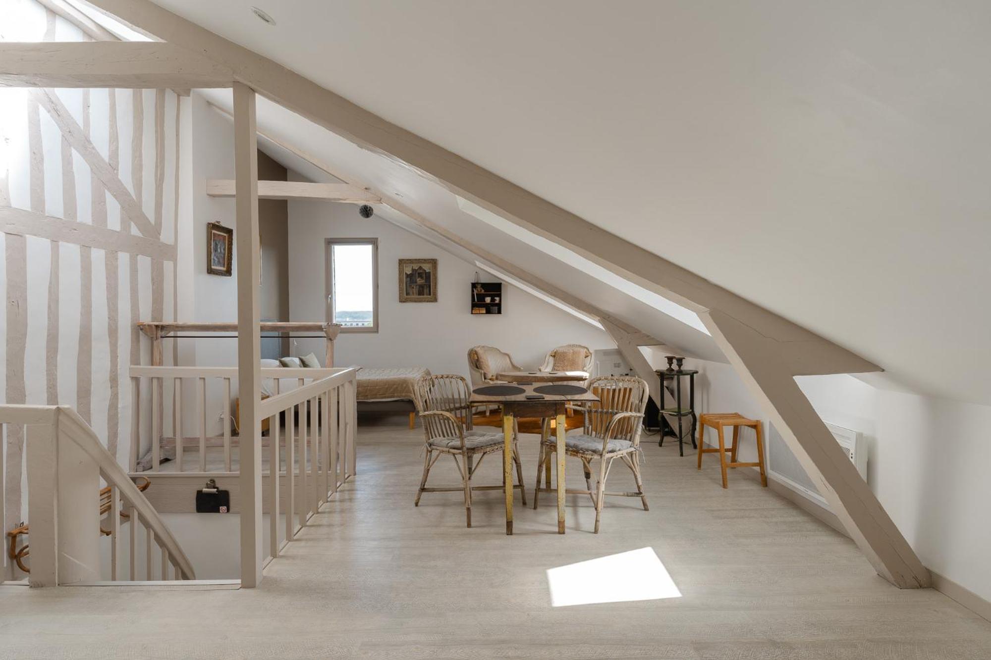 Studio Et Appartements Sainte Catherine Honfleur Exterior foto